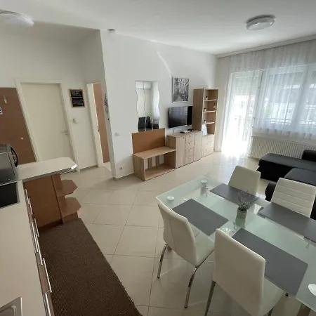 Apartament Lillawellness *